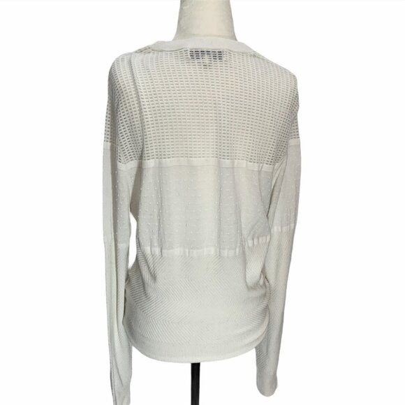 john+jenn White Crew Neck Sweater Lightweight Loose weave Size L - Picture 5 of 9